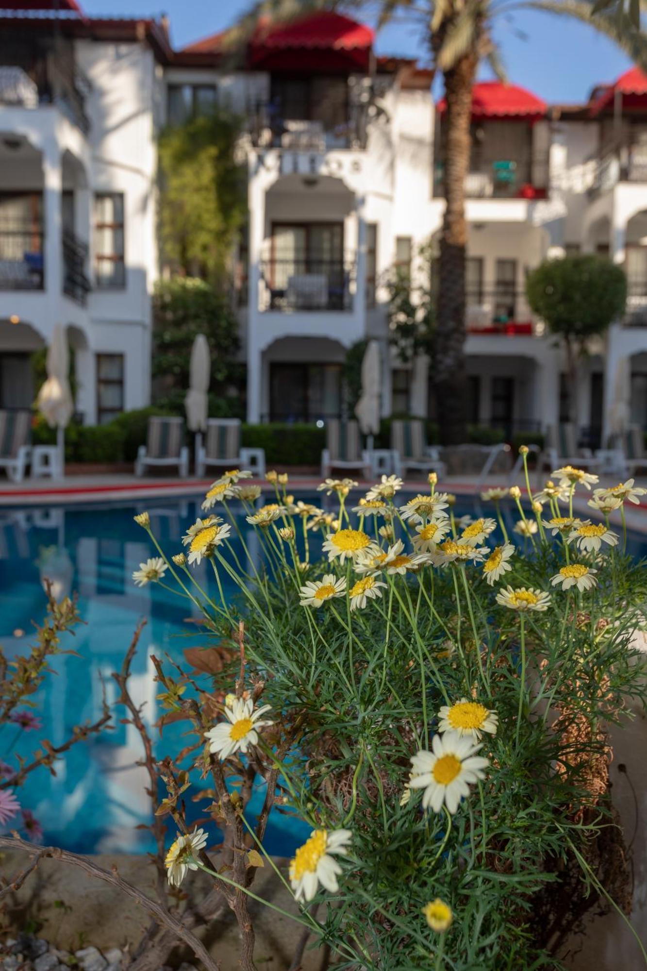 Mitos Apartments マルマリス エクステリア 写真