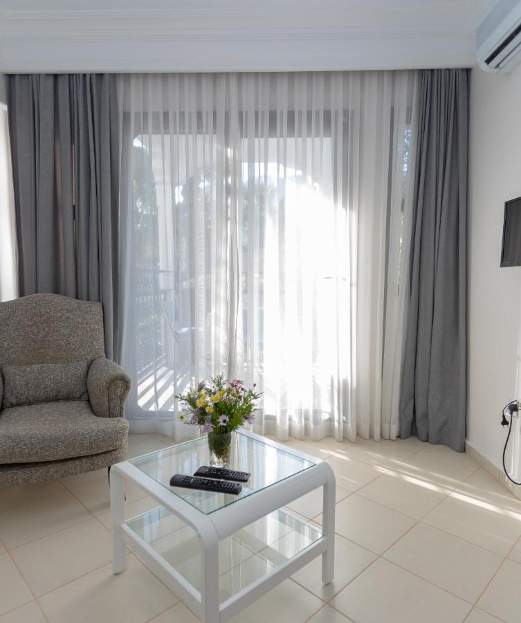 Mitos Apartments マルマリス エクステリア 写真